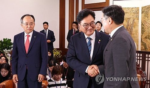 국회 원구성 놓고 국회의장과 회동하는 추경호-박찬대