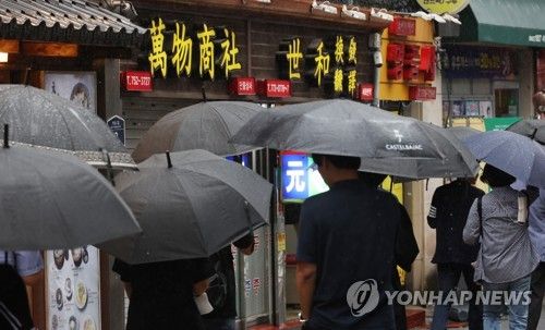 명동 다시 북적일까? 중국 한국단체관광 허용