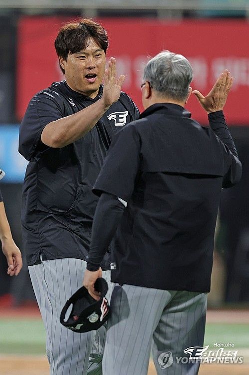 승리 거둔 한화 류현진