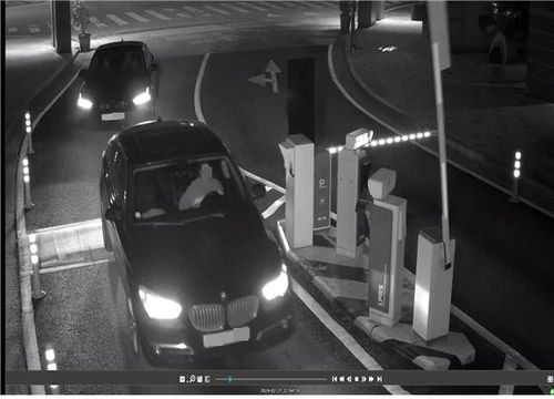 음주운전자 차량 뒤따라가는 공갈단 차량