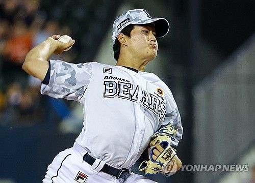 역투하는 김택연