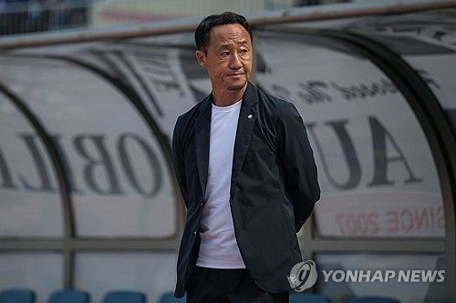 마치다 젤비아의 구로다 고 감독