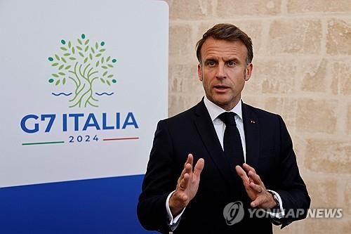 G7 정상회의 참석한 마크롱 대통령