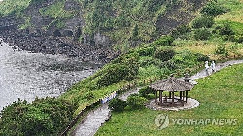 비 내리는 제주