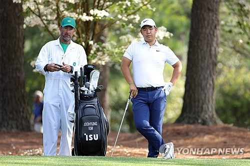 김주형과 캐디 폴 테소리