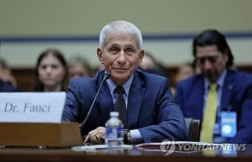또 의회 증언대에 선 파우치 박사 