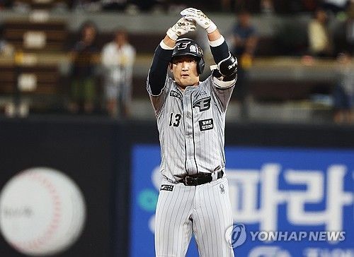 최재훈 '1타점 추가'