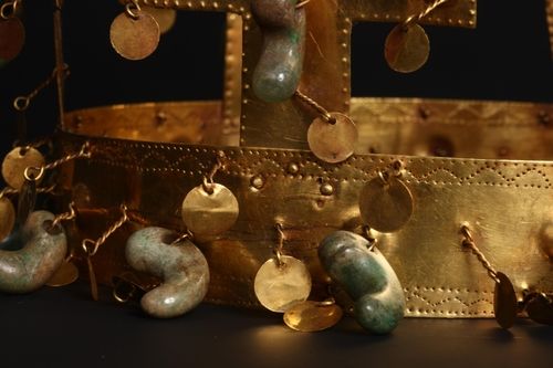 금관총 금관의 세부 장식 