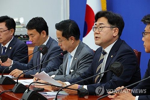 발언하는 박찬대 원내대표