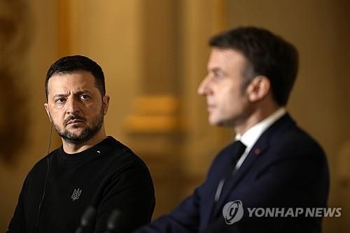 젤렌스키 우크라 대통령과 마크롱 프랑스 대통령.