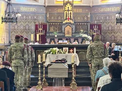 벨기에 참전용사, 현충일에 고향서 영면