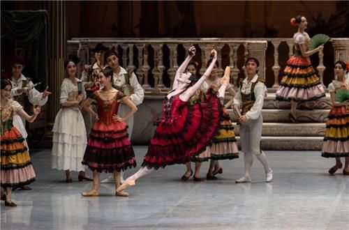 국립발레단 '돈키호테' 공연 장면