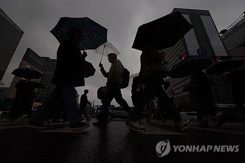 날씨도, 마음도, 우중충한 출근길