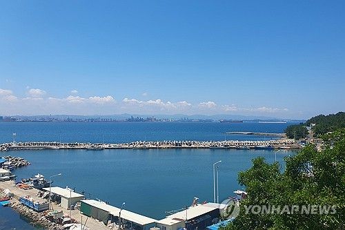 잔잔한 포항 영일만 앞바다