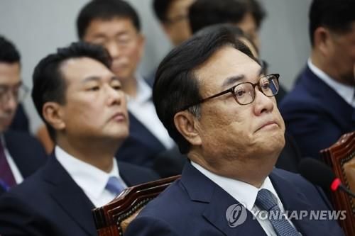 운영위 출석한 정진석 비서실장과 김태효 국가안보실 1차장