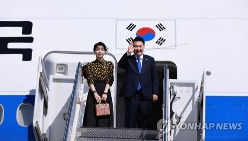 윤석열 대통령 부부, 나토 참석 위해 워싱턴DC로 출발