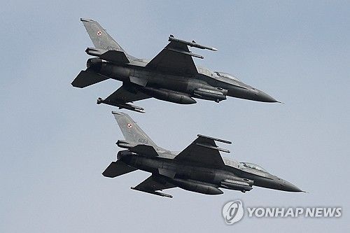 F-16 전투기