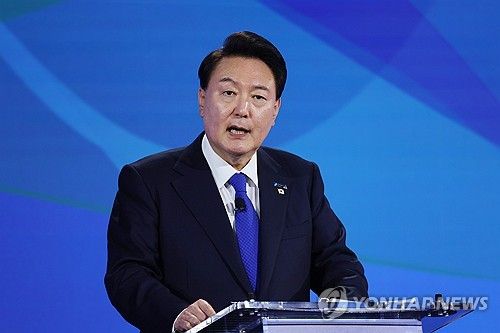 윤석열 대통령, 나토 퍼블릭포럼 연설