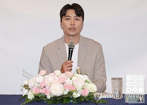 에세이 출간한 이동국