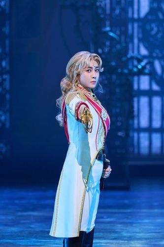 뮤지컬 '베르사유의 장미' 공연 사진