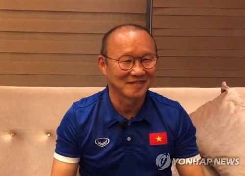 베트남 축구 대표팀을 맡았을 당시의 박항서 감독