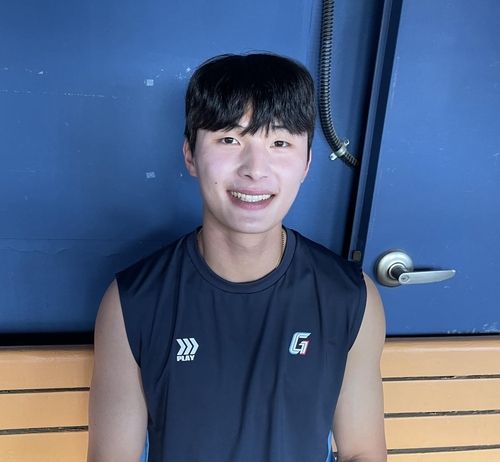 롯데 자이언츠 외야수 윤동희