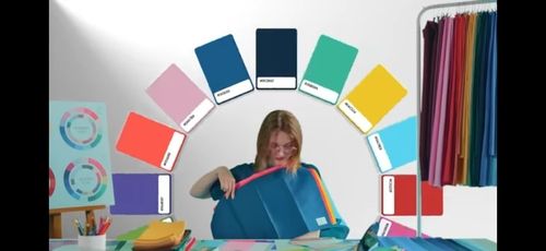 한국 관광 해외 광고 '체험편'에 나온 퍼스널 컬러 진단 