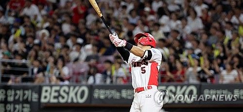 내추럴 사이클링 히트 날리는 김도영