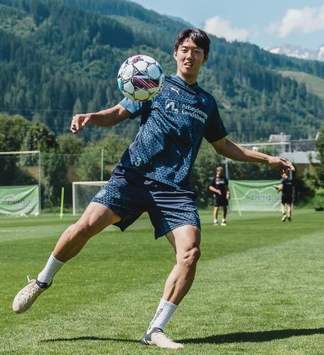 미트윌란의 수비수 이한범