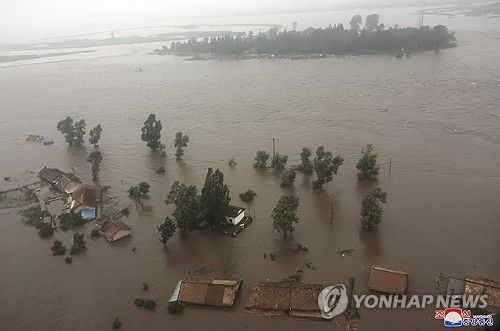 폭우로 침수된 북한 신의주·의주군 수해 현장