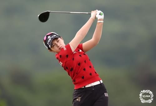 시즌 4승을 노리는 박현경.