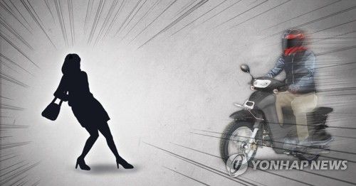 여성 오토바이 교통사고(PG)