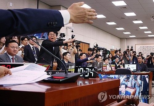 野 강행·예고한 청문회 16회…16대 국회 이후 최다