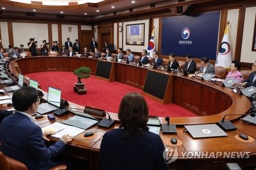 발언하는 한덕수 국무총리