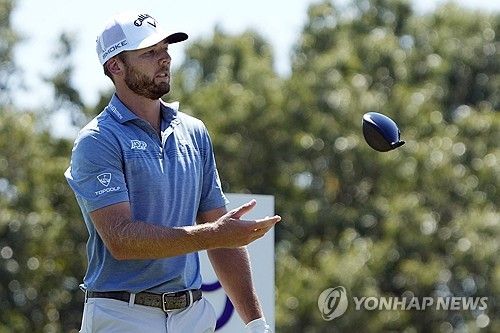 드라이버를 부러뜨린 샘 번스 