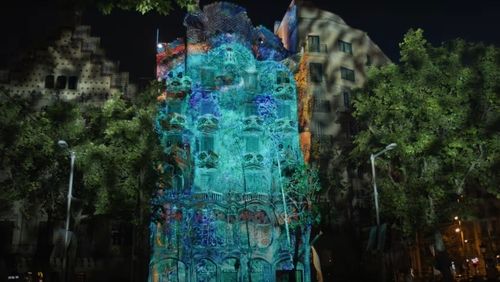 레픽 아나돌의 카사 바트요 프로젝션 매핑