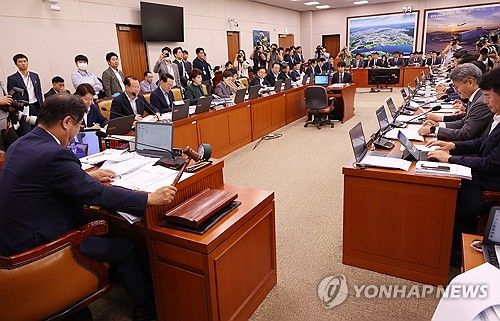 국토위, 전세사기특별법 개정안 처리