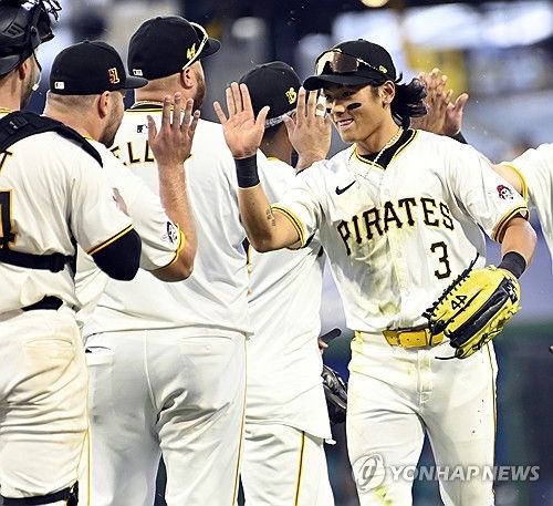 배지환(오른쪽)