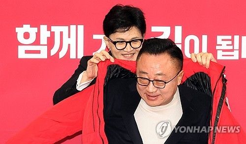 한동훈 위원장과 고동진 전 삼성전자 사장