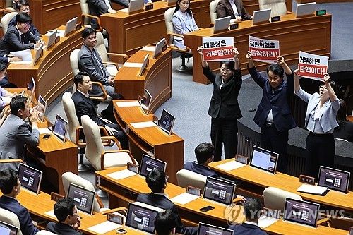 '노란봉투법' 통과 촉구하는 진보당 의원들