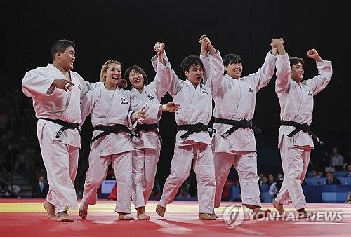 한국 유도, 투혼의 혼성 단체전 동메달
