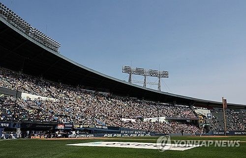 무더위 속 프로야구