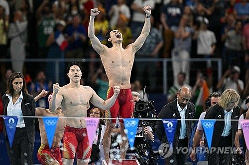 파리 올림픽 남자 혼계영 400ｍ에서 우승한 중국