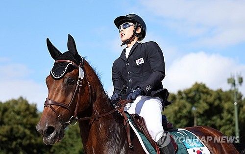 준결승 승마 경기 마친 전웅태