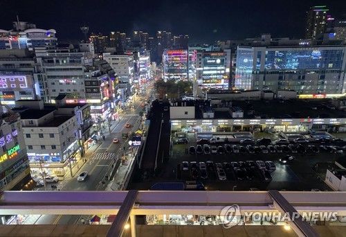 경남 창원시 성산구 상남동 유흥가