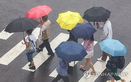 비 내리는 서울