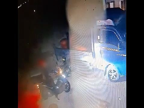 훔친 오토바이로 차털이 40대