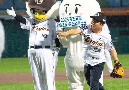 시구하는 김창규 시장