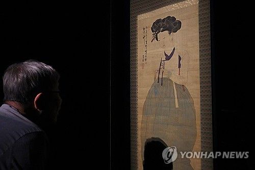 대구간송미술관서 보는 미인도