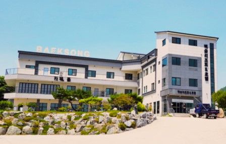 옛 백송호텔 건물